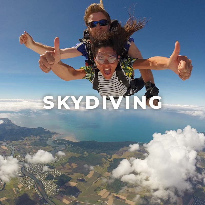 Gilligans Cairns Tours - Skydiving