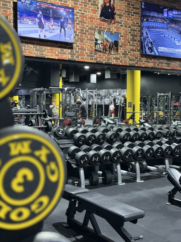 All Gilligan's guests score free access to Gold's Gym for the entire stay
